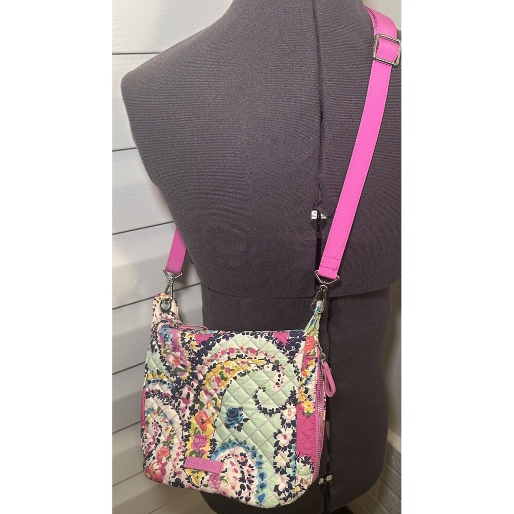 Vera Bradley Pink Swirl Cross Body Purse Adjustable Strap Side and Inside Pocket